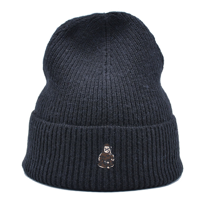 High Performance Knit Beanie Hats With Embroidery Pattern Custom Colors