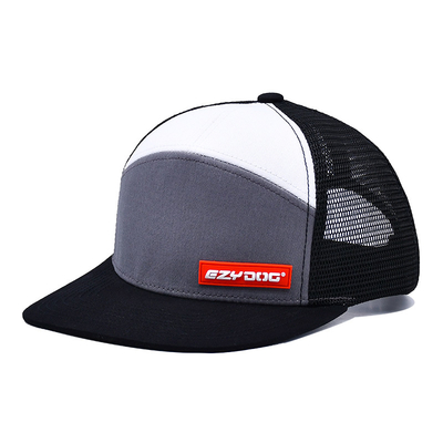 7 Panel Flat Bill Rubber Patch Logo Polyester Mesh Snapback Cap Mixed Color Structured