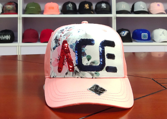 Silk Pink Curve Brim Sequin Baseball Caps Embroidery Logo / Trendy Dad Hats