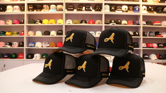Customized logo design flat embroidery or printing mesh trucker hat baseball dad hats