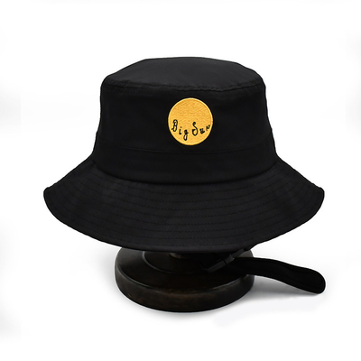 Unisex Waterproof Surfing Bucket Hat With Chin Straps Wide Brim Sun Protection On Sea