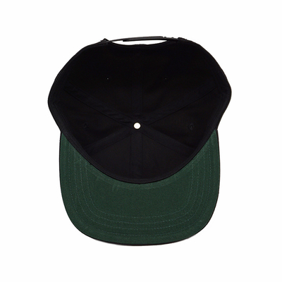 Unisex Flat Brim Snapback Cap Embossed Pattern Plastic Buckle ODM