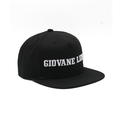 Plastic Closure Black Flat Brim Snapback Hats White Embroidered Logo