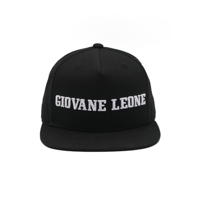 Plastic Closure Black Flat Brim Snapback Hats White Embroidered Logo