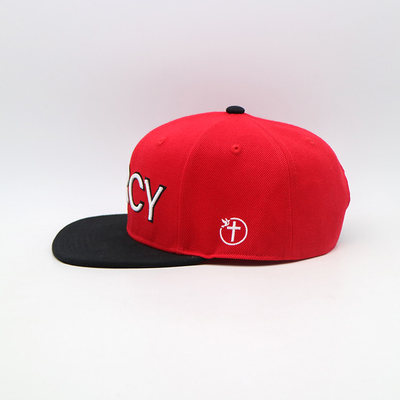 Flat Visor Red Cotton Snapback Cap With Embroidered Logo