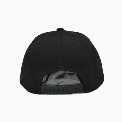 Black Plastic Snap Buckle Flat Brim Snapback Hats One Size Fits All Structured Crown