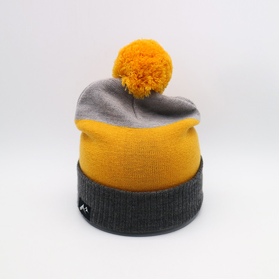 Lightweight 58CM Knit Beanie Hats For Winter Season In Black Grey Yellow