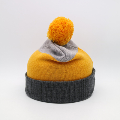 Lightweight 58CM Knit Beanie Hats For Winter Season In Black Grey Yellow