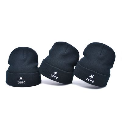 OEM Polyester 58CM Knit Beanie Hats With Custom Embroidery logo