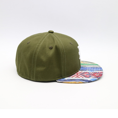 High Breathability Cotton Custom Flat Brim Snapback Cap Embroidery