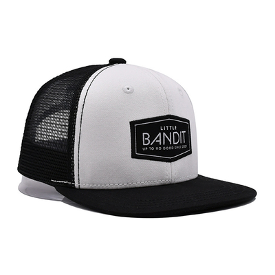 Flat Brim 2 Eyelets Mesh Cap Trucker Cap Trendy Stylish Adjustable Snapback Hat Mesh Back for Men Women