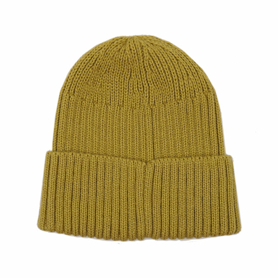 Common Fabric Knit Beanie Hats Custom Logo In Embroidery Pattern