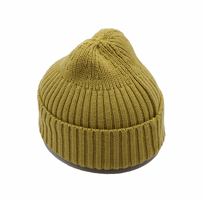 Common Fabric Knit Beanie Hats Custom Logo In Embroidery Pattern