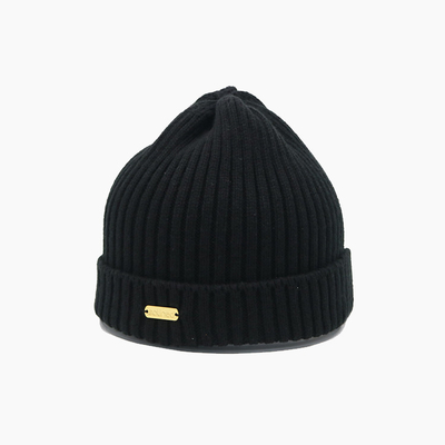 Custom Winter Cuffed Knitted Hats Mental patch Beanies Solid Color Unisex Warm Caps