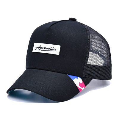 Solid Black Mesh Trucker Hat Custom Curved Brim 5 Panel Trucker Cap