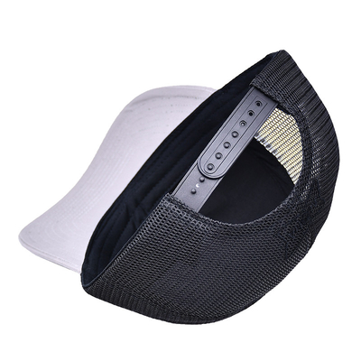Trendy Classic Trucker Cap With Pre Curved Visor Plastic Snapback Closure Logo Customize Cool