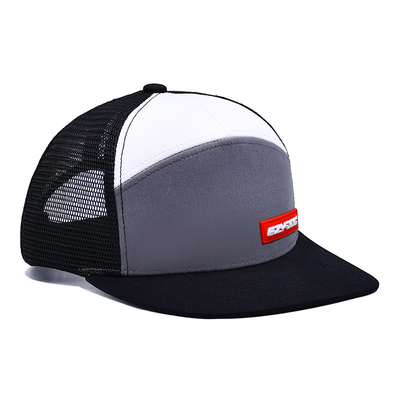 7 Panel Flat Bill Rubber Patch Logo Polyester Mesh Snapback Cap Mixed Color Structured