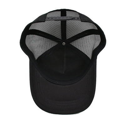 Wholesale 5 Panel Unisex Custom Metal Plate with embroidery Mesh Baseball Cap Gorras Breathable Curved Brim Trucker Hat