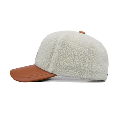 Stylish Cotton Baseball Cap With Color Matching Stitching / Profile Crown Polar Fleece
