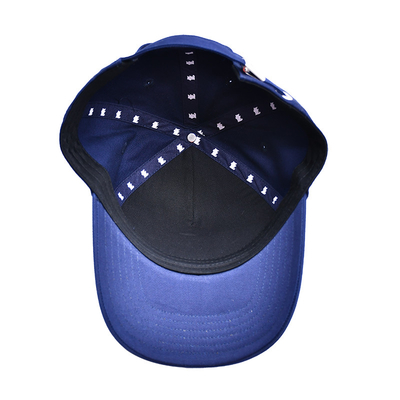 Stylish 5 Panel Baseball Cap In Cotton Fabric With Embroidered Logo And Stitching