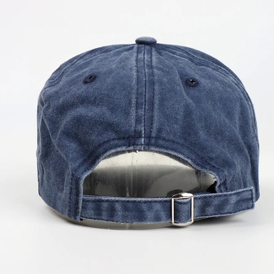 Discounted 6 Panel Baseball Cap With Flat Embroidery Curved Visor
