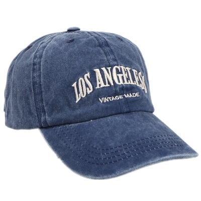 Discounted 6 Panel Baseball Cap With Flat Embroidery Curved Visor