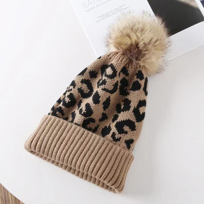 High Quality Pom Pom Winter Leopard Print Beanie Wholesale Soft Warm Knitted Beanie Hats