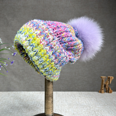 2024 New Hat Women Cashmere Knitted Hat Autumn/Winter Fox Fur Pompom Hat Curled Edge Colored Protection Ear Cap