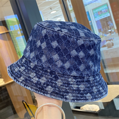 Hot Sale Spring and Autumn New Flat Top Frayed Denim Suquin Plaid Embroidery Custom Bucket Hat Embroidery logo Fisherman's Hat